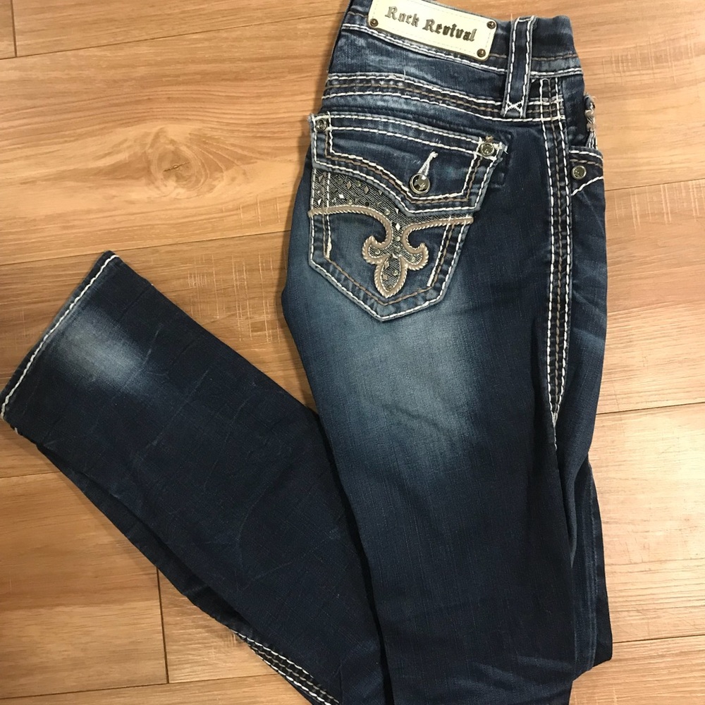 Rock revival straight jeans